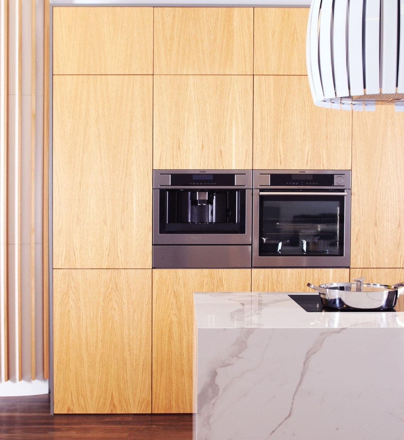 Produkujemy trwałe i estetyczne fronty kuchenne.